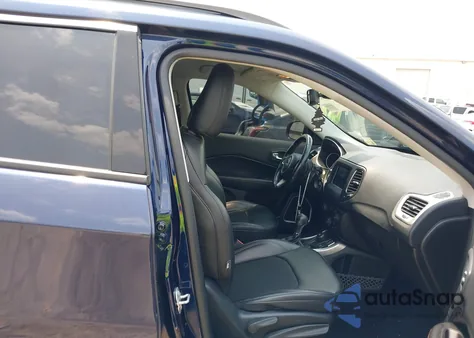 2020 Jeep Compass Latitude 4X4 from USA, damaged, VIN 3C4NJDBB8LT219613